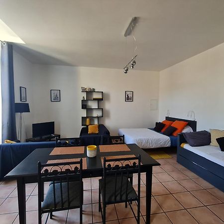 Le Prieure - Studios Jusqu'A 4 Personnes Villeneuve-lès-Béziers Zewnętrze zdjęcie