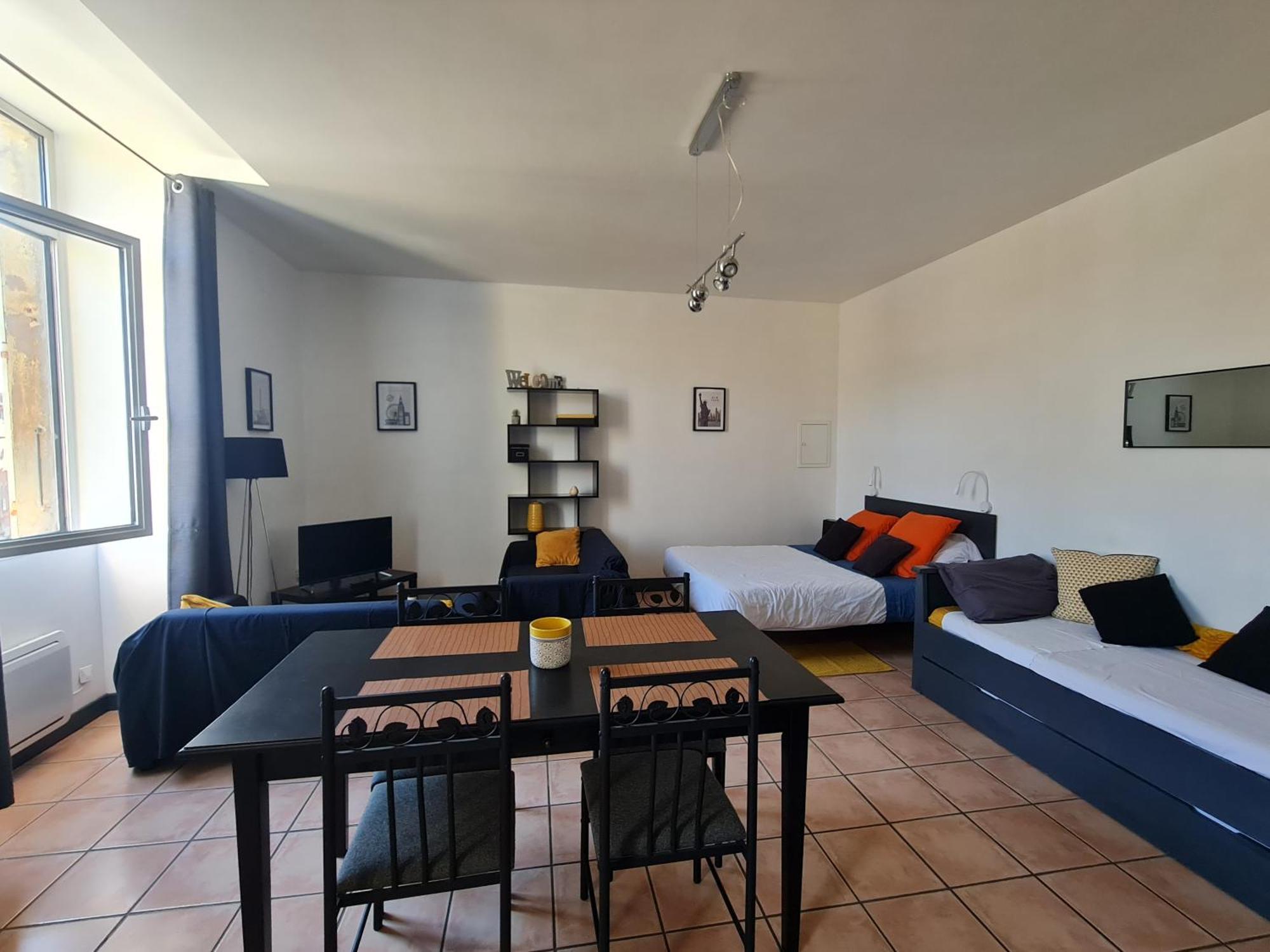 Le Prieure - Studios Jusqu'A 4 Personnes Villeneuve-lès-Béziers Zewnętrze zdjęcie
